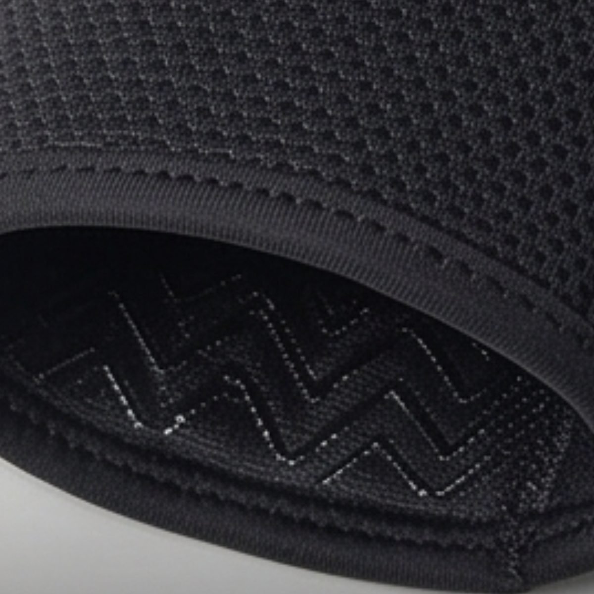Train Pain-Free: Premium Compression Knee Sleeve | AlphagearX BD - Image 2